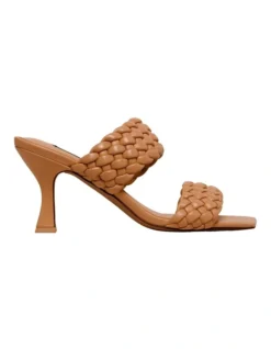 Nine West Hasnot Sandal In Tan