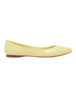 Nine West Speakup Flats In Yellow